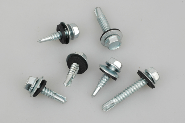 SELF-DRILLING SCREW